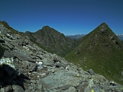 56 Pizzo del vento e Pedena a sx (2399 m.)